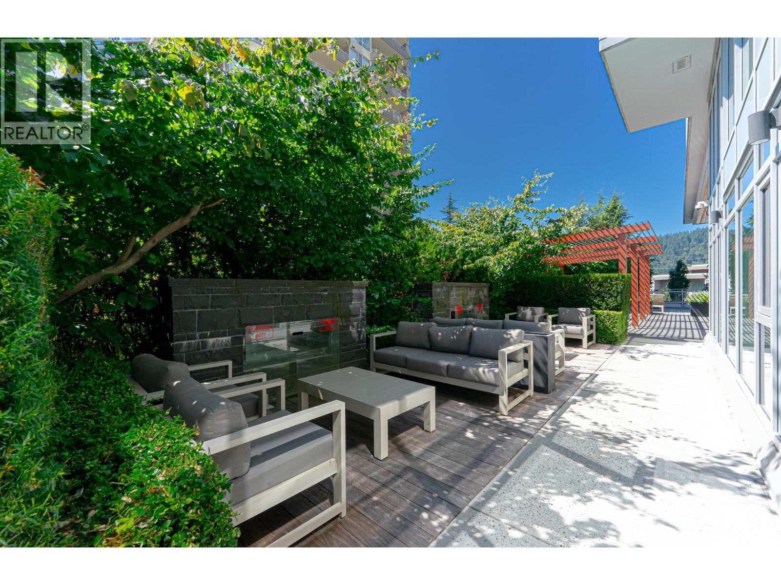 2105 520 Como Lake Avenue, Coquitlam, British Columbia  V3J 0E8 - Photo 33 - R3083162