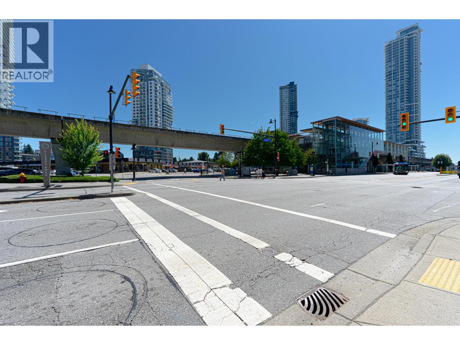 2105 520 Como Lake Avenue, Coquitlam, British Columbia  V3J 0E8 - Photo 39 - R3083162