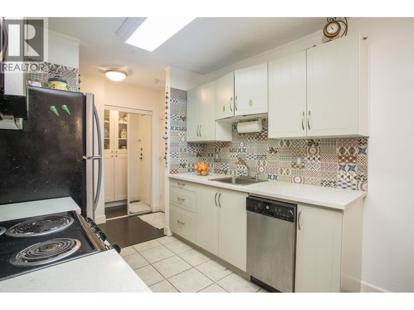 118 620 Eighth Avenue, New Westminster, British Columbia  V3M 5V7 - Photo 12 - R3083201