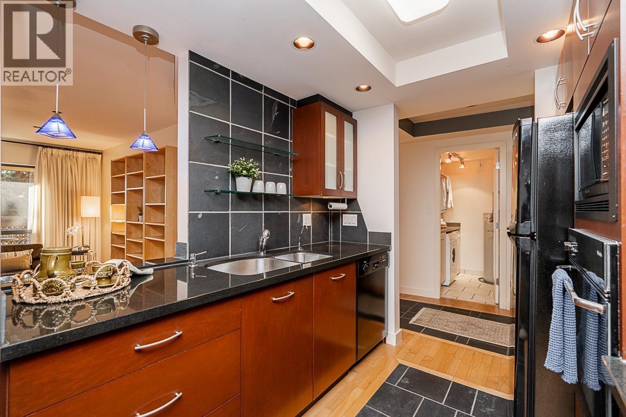 206 333 Wethersfield Drive, Vancouver, British Columbia  V5X 4M9 - Photo 9 - R3083220