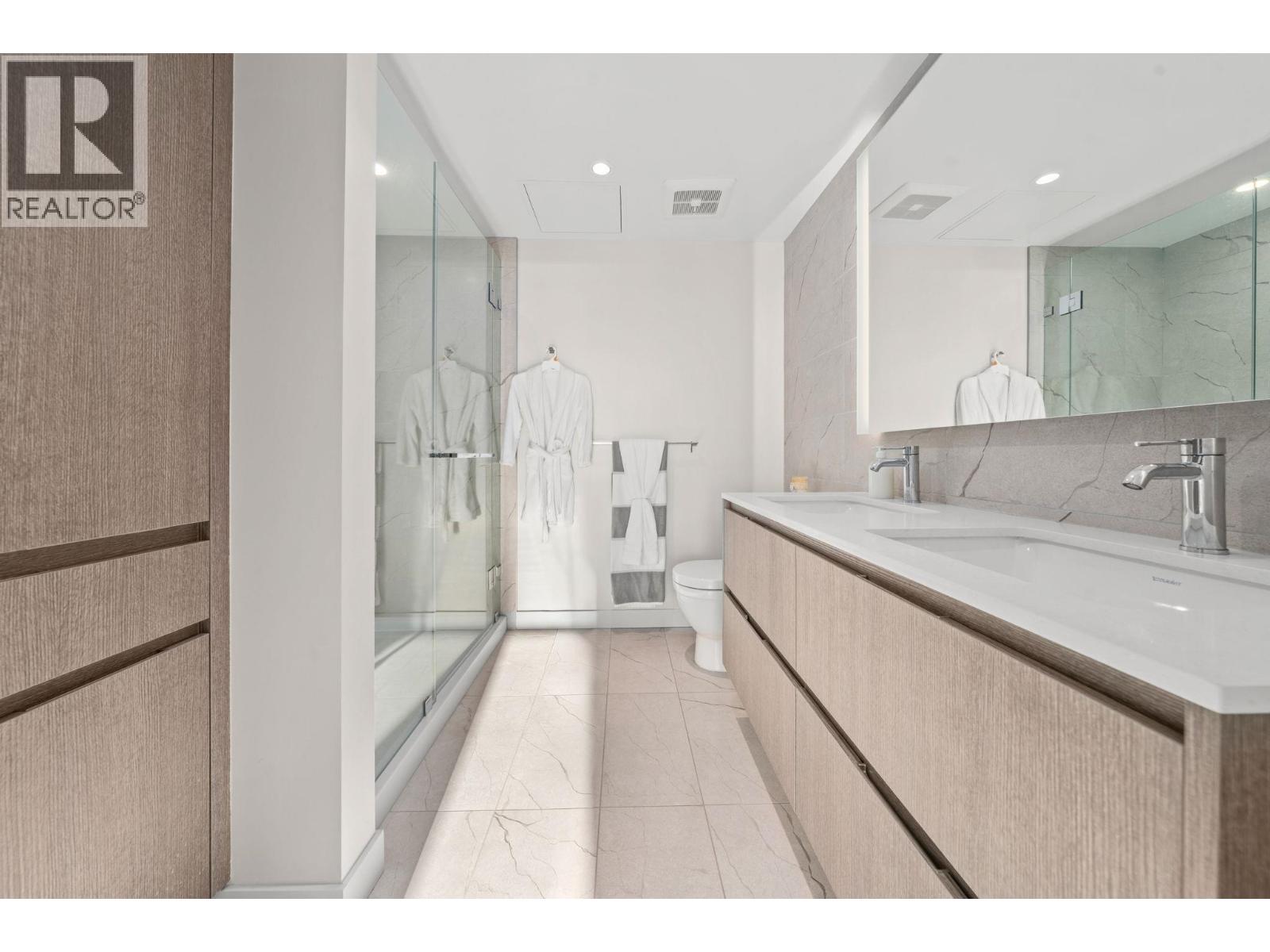 1807 1500 Fern Street, North Vancouver, British Columbia  V7J 0E6 - Photo 29 - R3083240