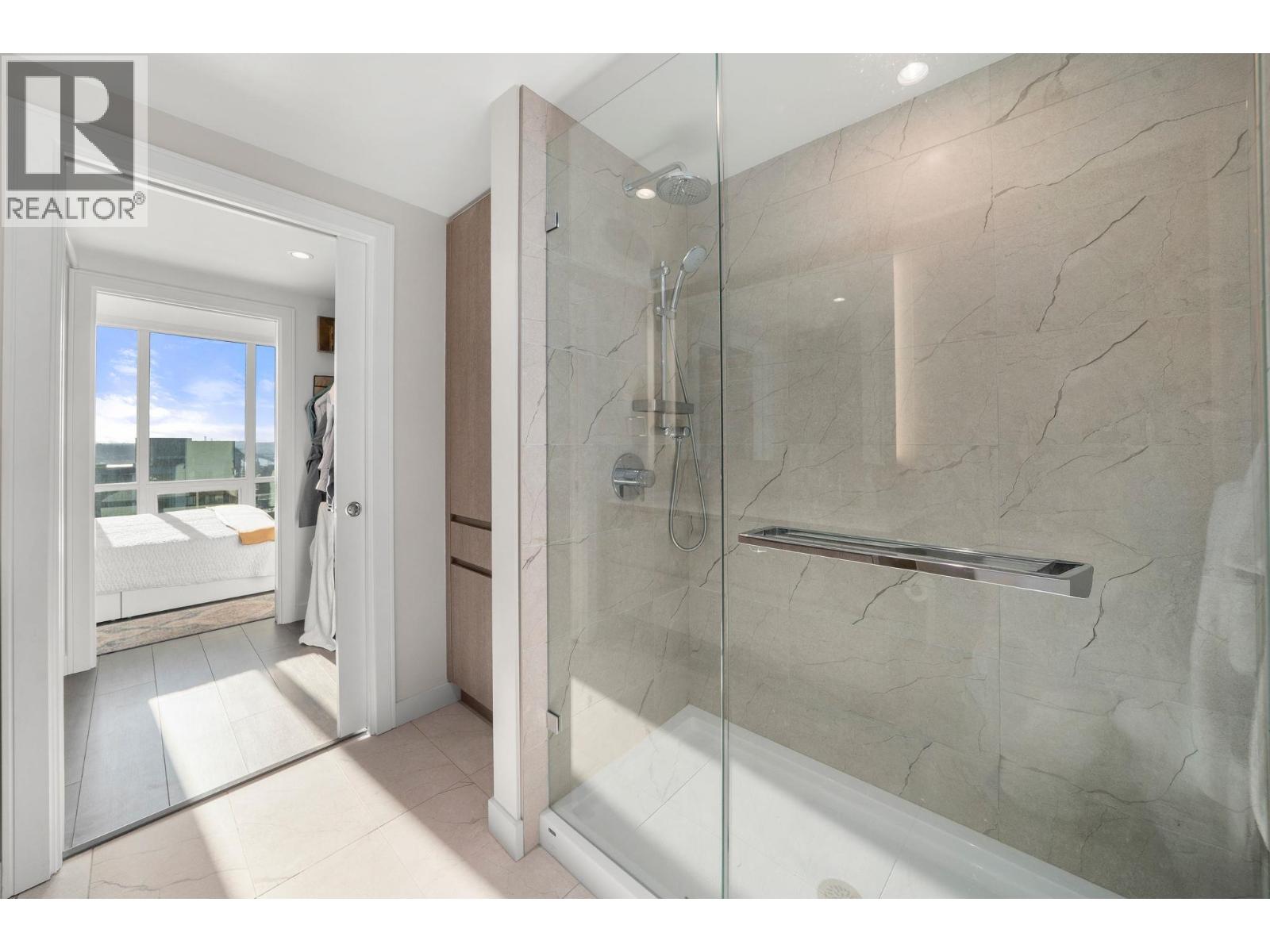 1807 1500 Fern Street, North Vancouver, British Columbia  V7J 0E6 - Photo 30 - R3083240