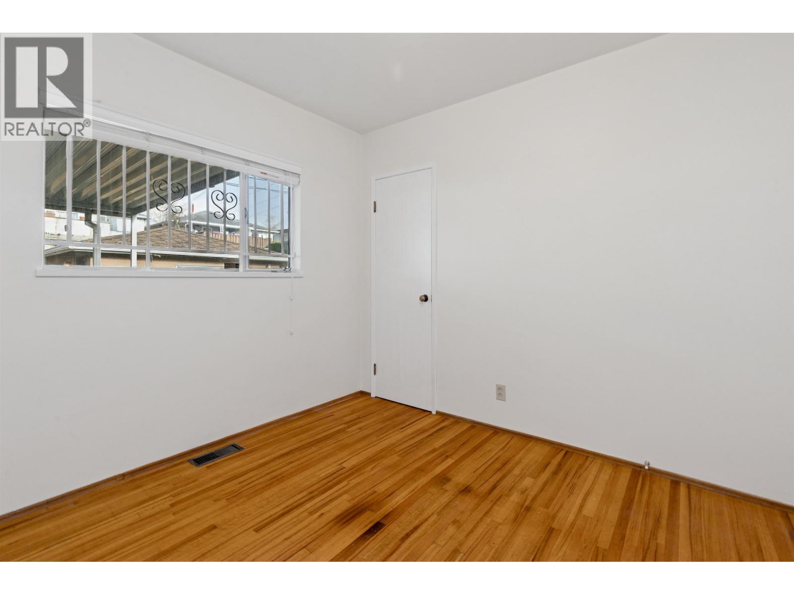 133 W 63rd Avenue, Vancouver, British Columbia  V5X 2H7 - Photo 13 - R3083174