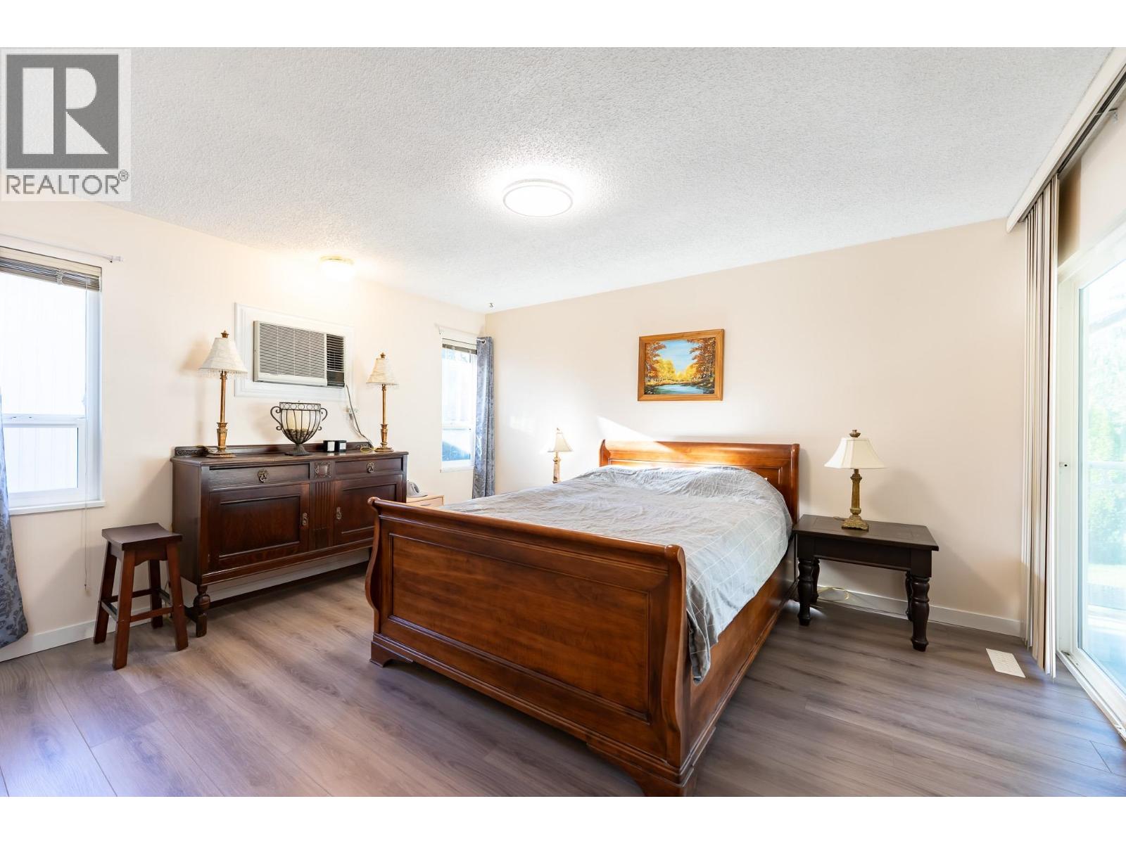 2075 Rufus Drive, North Vancouver, British Columbia  V7J 3N2 - Photo 30 - R3083182