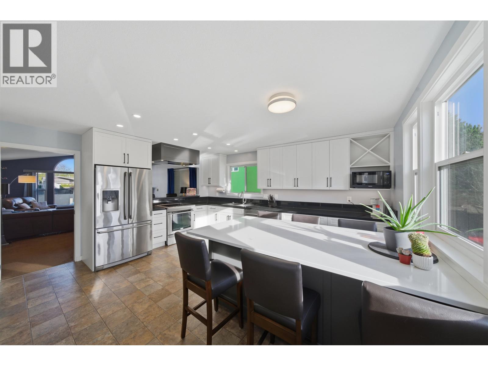 4468 Graveley Street, Burnaby, British Columbia  V5C 3T8 - Photo 15 - R3083184