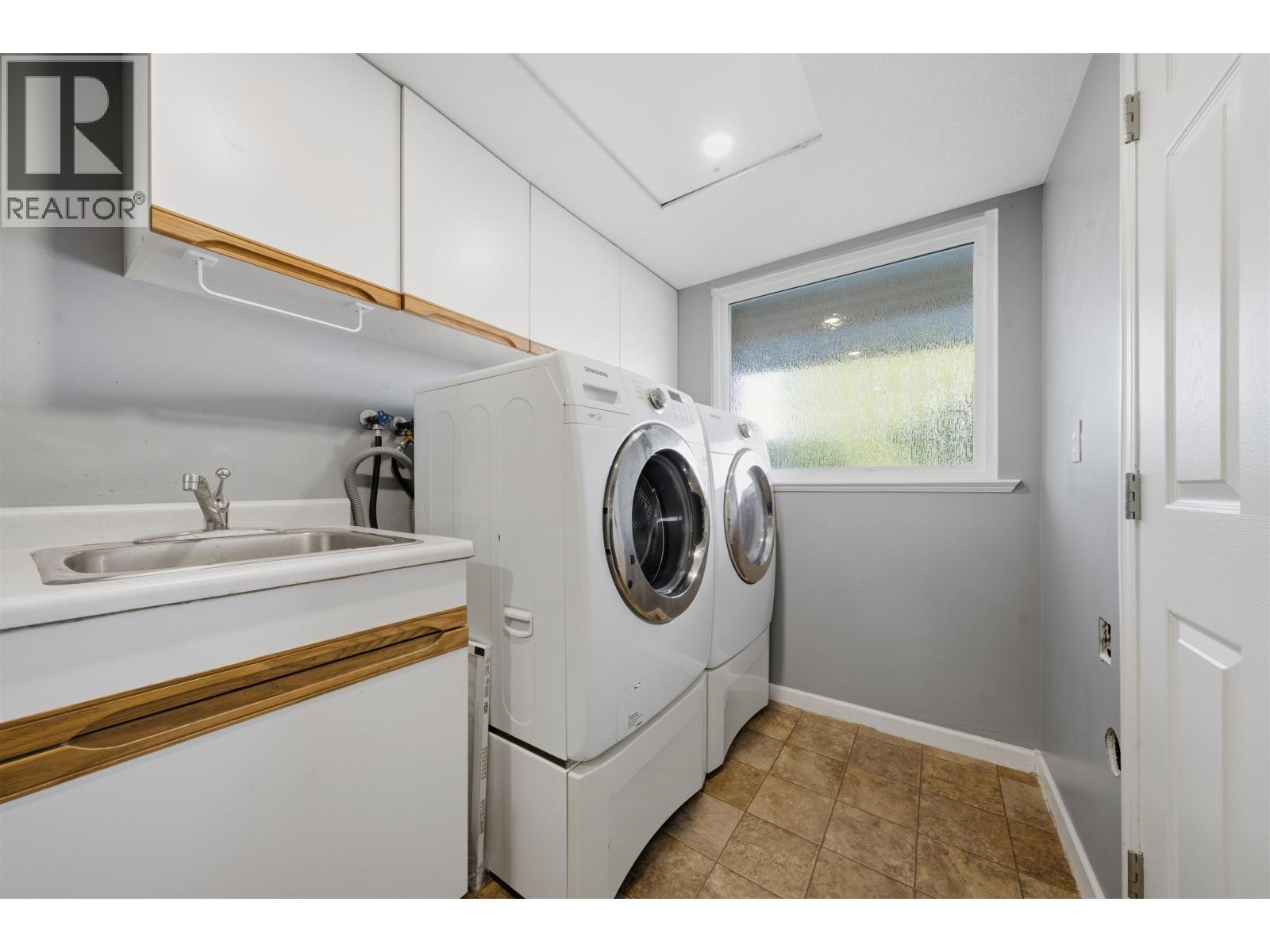 4468 Graveley Street, Burnaby, British Columbia  V5C 3T8 - Photo 32 - R3083184