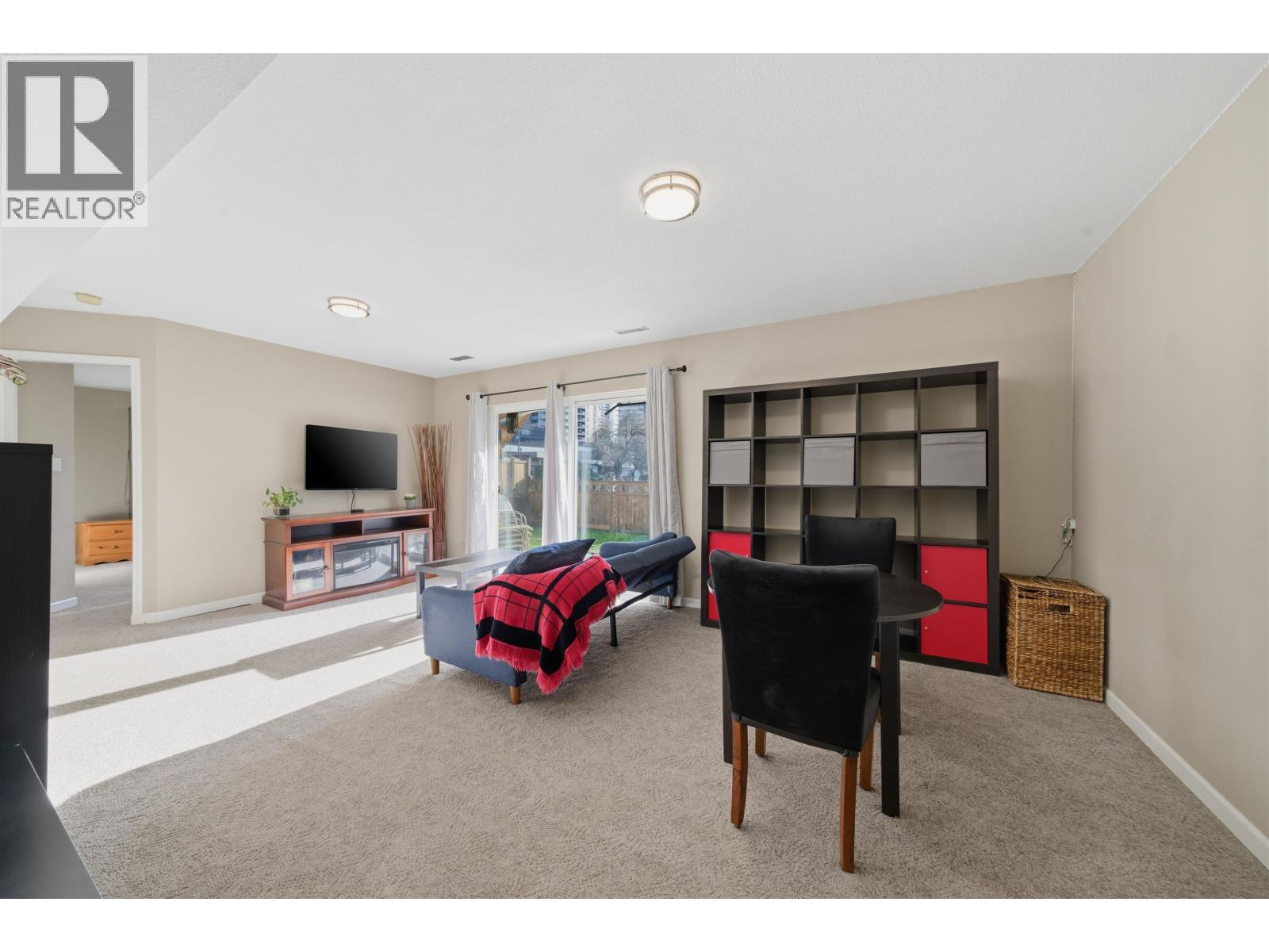 4468 Graveley Street, Burnaby, British Columbia  V5C 3T8 - Photo 33 - R3083184