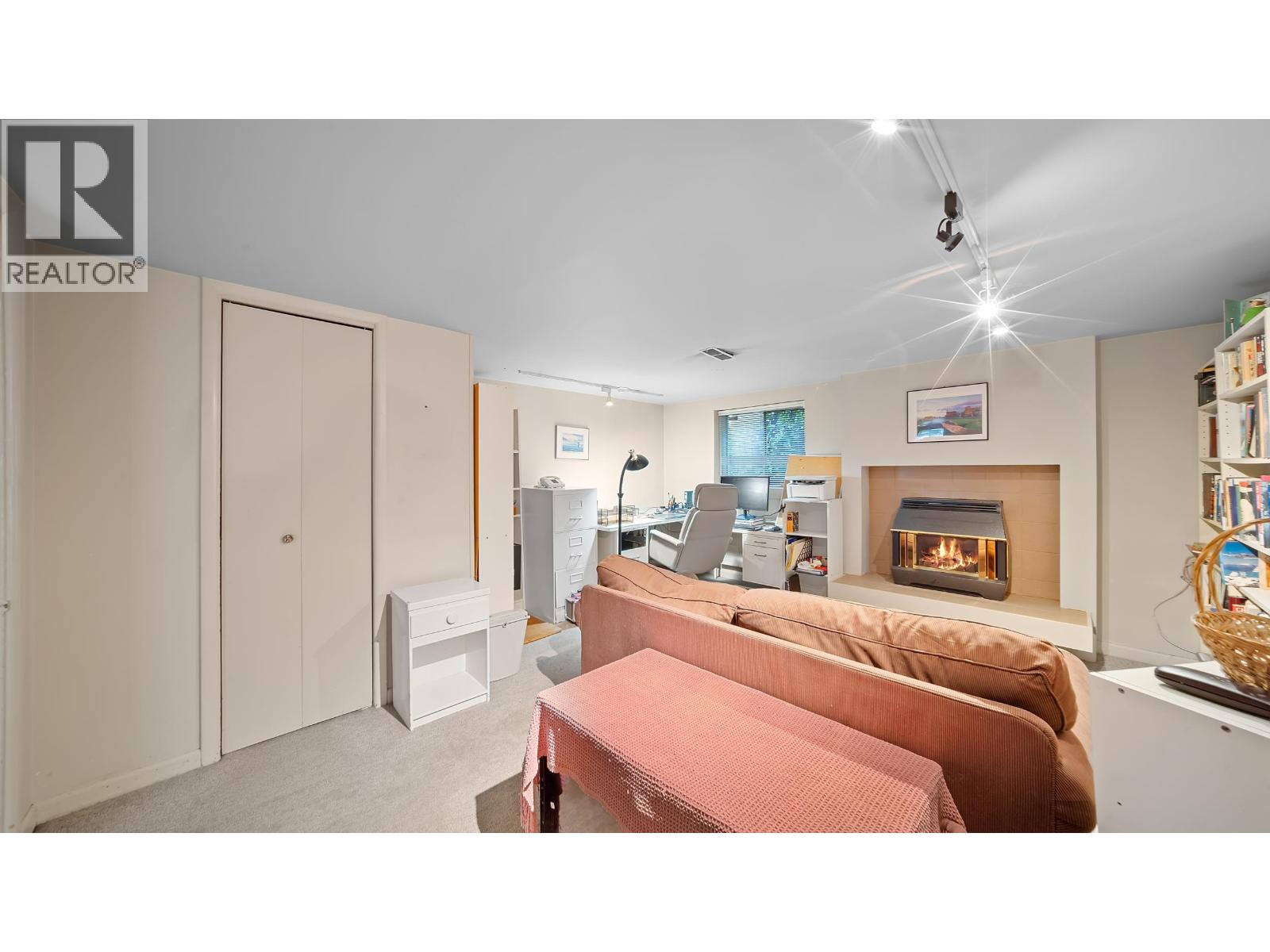 1896 W 14th Avenue, Vancouver, British Columbia  V6J 2J9 - Photo 13 - R3083248