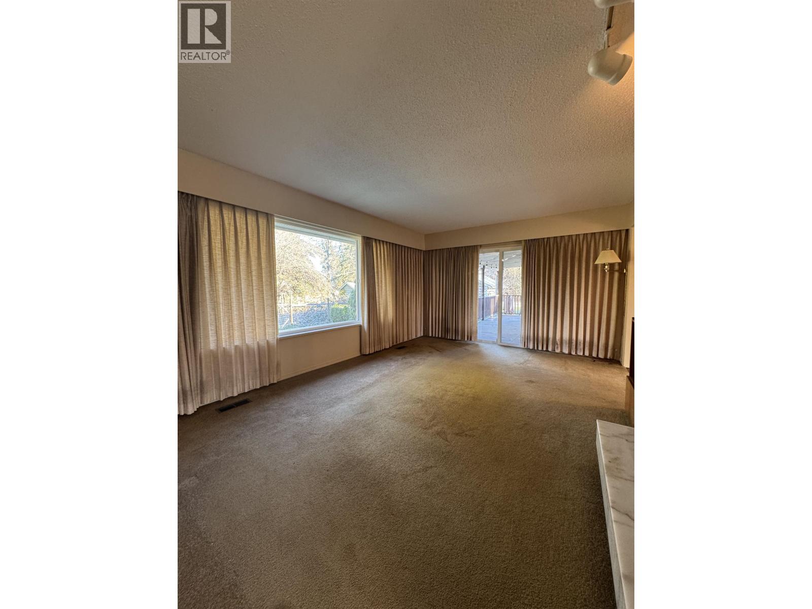 11804 232 St Street, Maple Ridge, British Columbia  V2X 6S9 - Photo 8 - R3083250