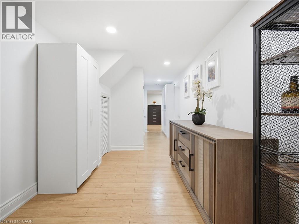 205 Prince Edward Drive S, Toronto, Ontario  M8Y 3X1 - Photo 31 - 40801043