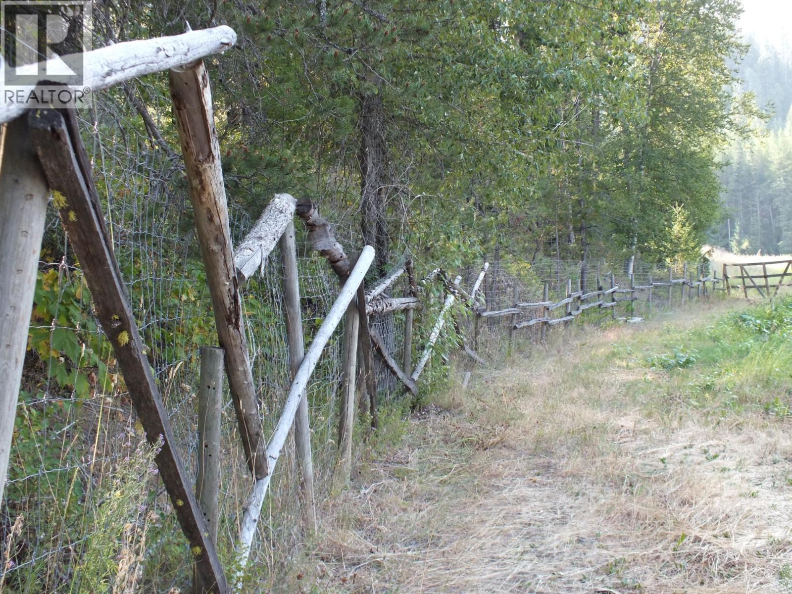 9841 Talbot Road, Nelway, British Columbia V0G 1Z0 - Photo 55 - 10372904