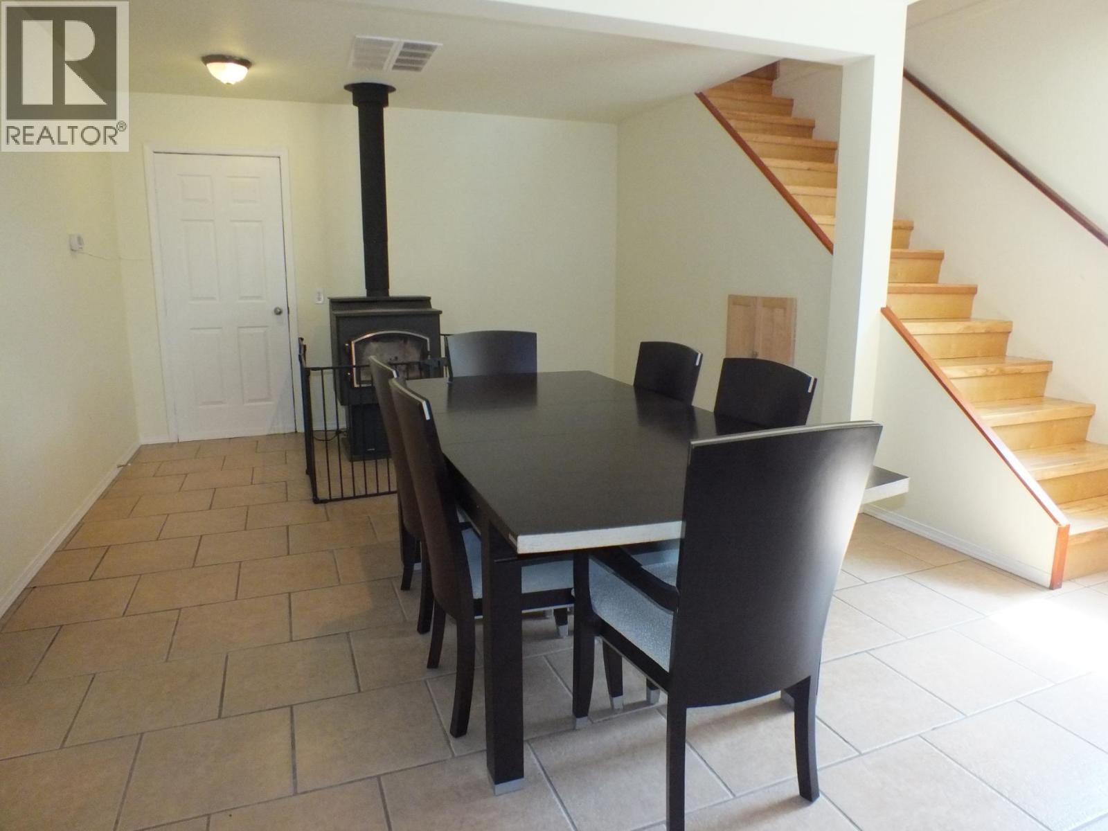 9841 Talbot Road, Nelway, British Columbia V0G 1Z0 - Photo 36 - 10372904