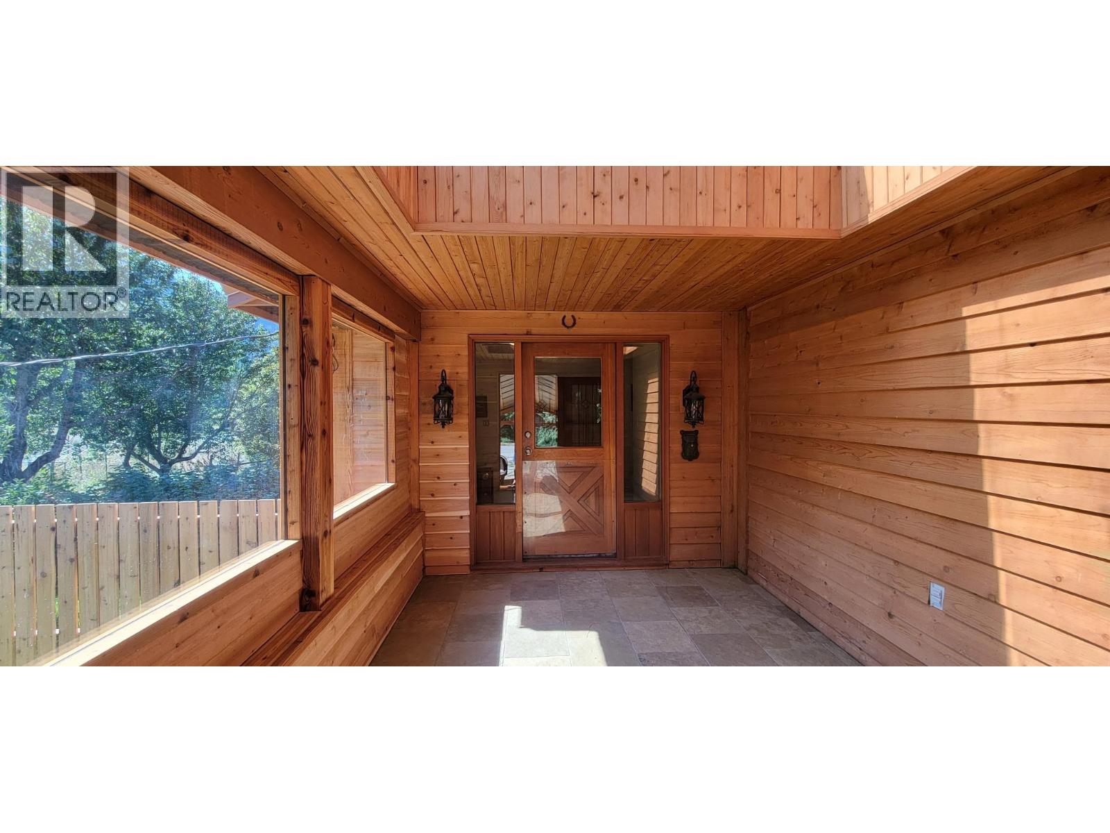 9841 Talbot Road, Nelway, British Columbia V0G 1Z0 - Photo 40 - 10372904