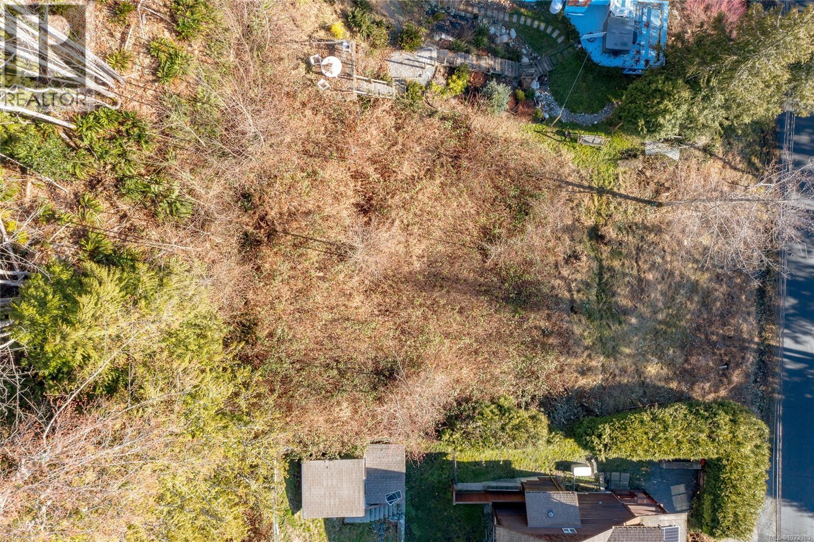 295 North Shore Rd W, Lake Cowichan, British Columbia  V0R 1Y0 - Photo 14 - 1023985