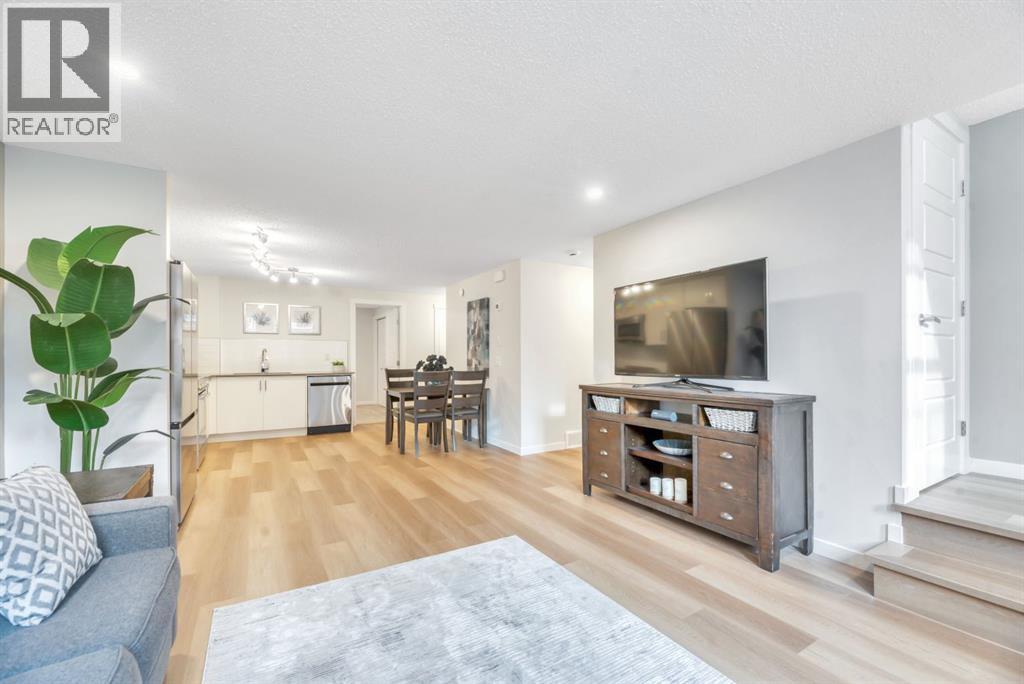 344 Cranbrook Square Se, Calgary, Alberta  T3M 3K8 - Photo 5 - A2281445