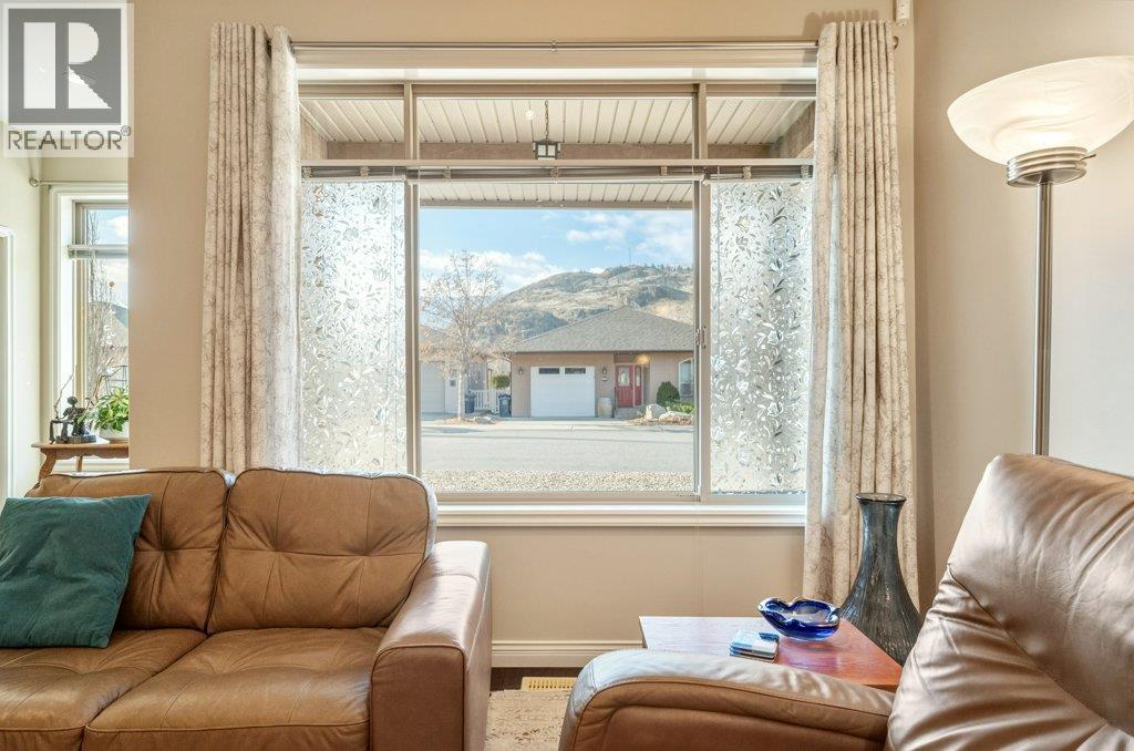 6651 Oxbow Crescent, Oliver, British Columbia  V0H 1T4 - Photo 7 - 10373463