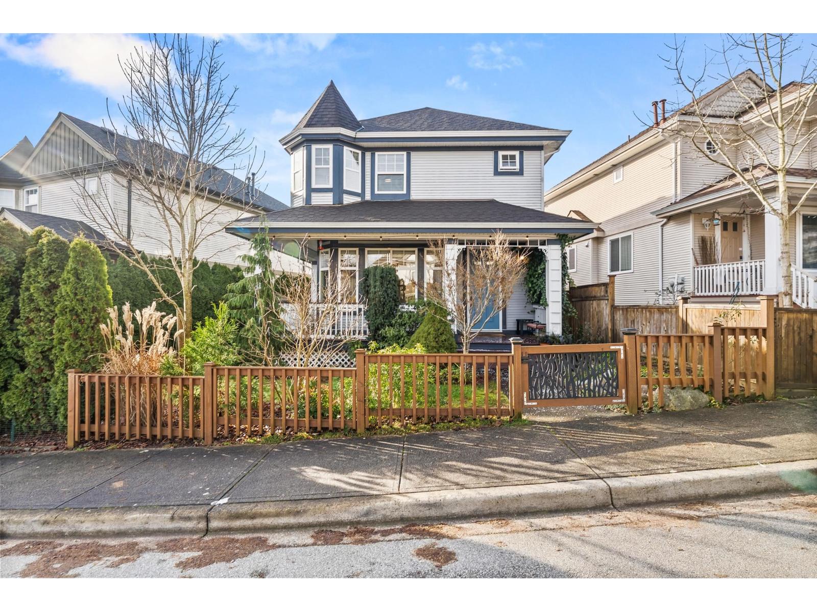 5665 149 STREET, surrey, British Columbia