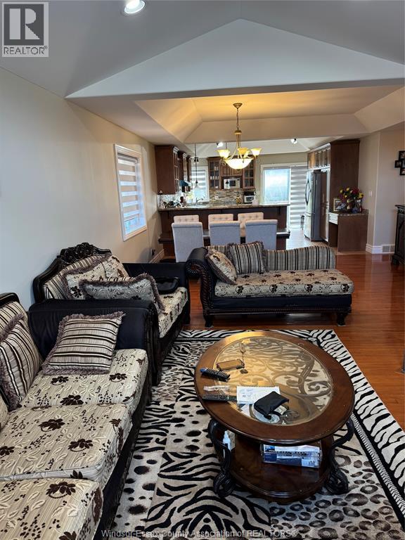 191 Diane, Lakeshore, Ontario  N9K 1E2 - Photo 3 - 26001961