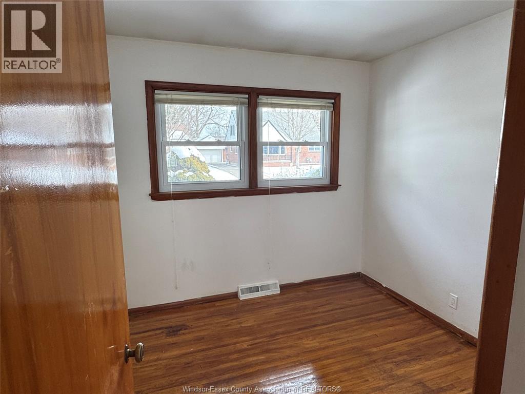 3039 Bruce Avenue Unit# Main, Windsor, Ontario  N9E 1W3 - Photo 11 - 26001959