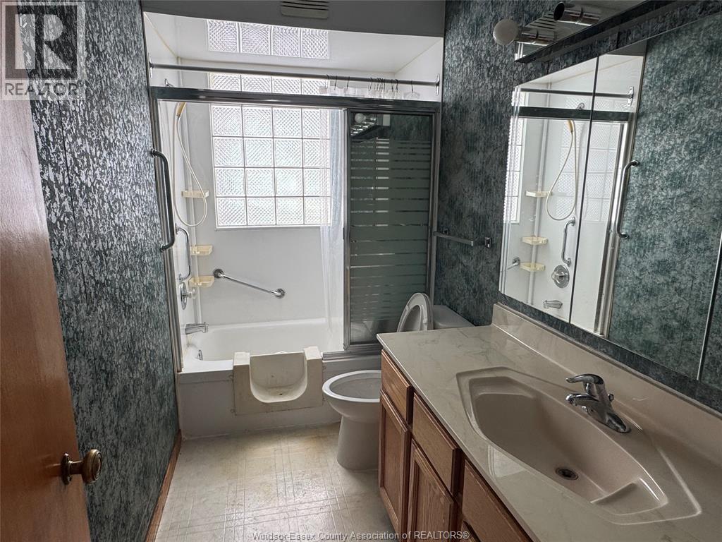 3039 Bruce Avenue Unit# Main, Windsor, Ontario  N9E 1W3 - Photo 14 - 26001959