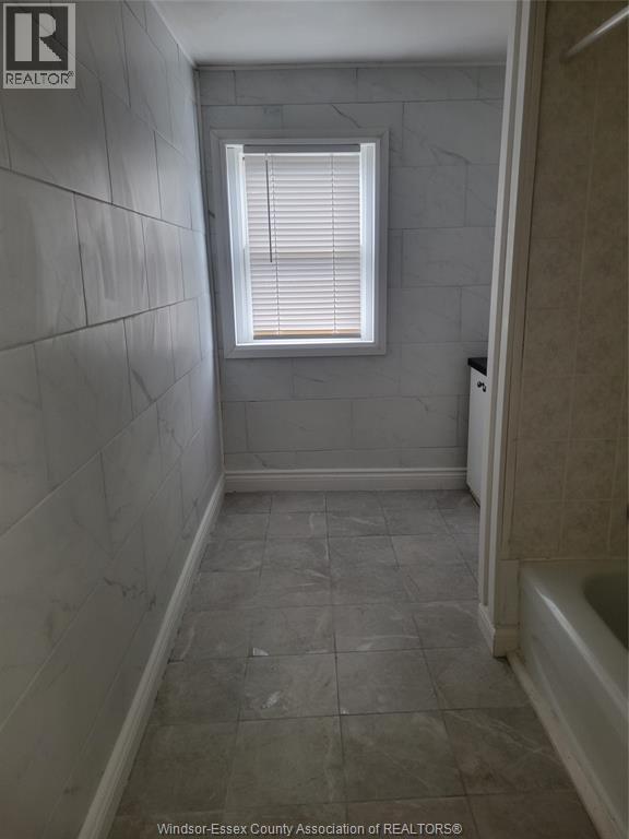 660 Church Unit# 4, Windsor, Ontario N9A 4T4 - Photo 7 - 26001951