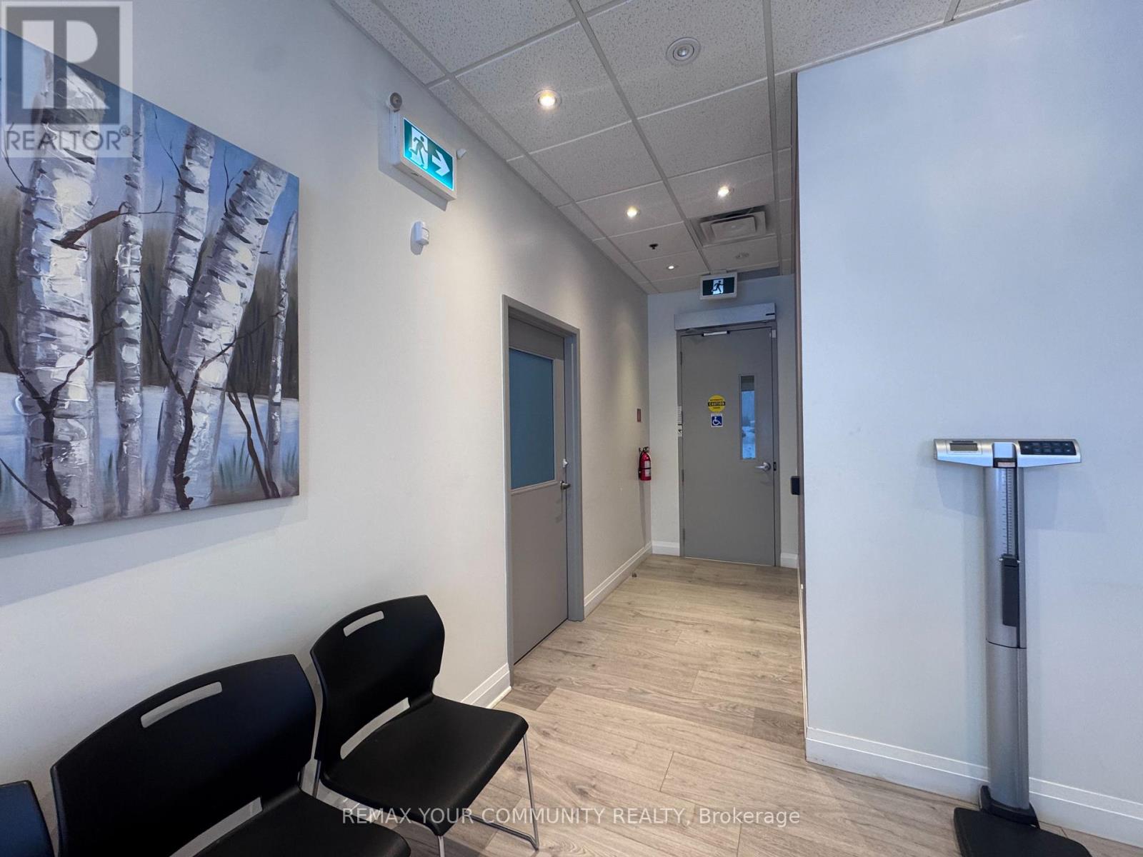 105 - 8760 Jane Street S, Vaughan, Ontario  L4K 2M9 - Photo 3 - N12730714