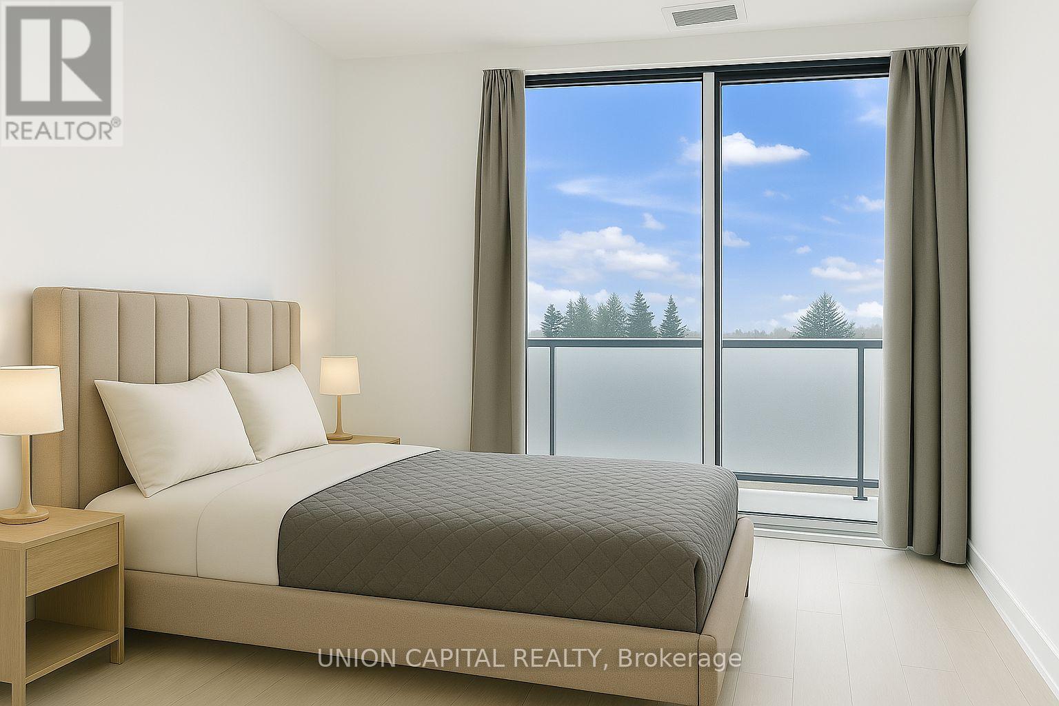 530 - 215 Lakeshore Road W, Mississauga, Ontario  L5H 0A9 - Photo 15 - W12729340