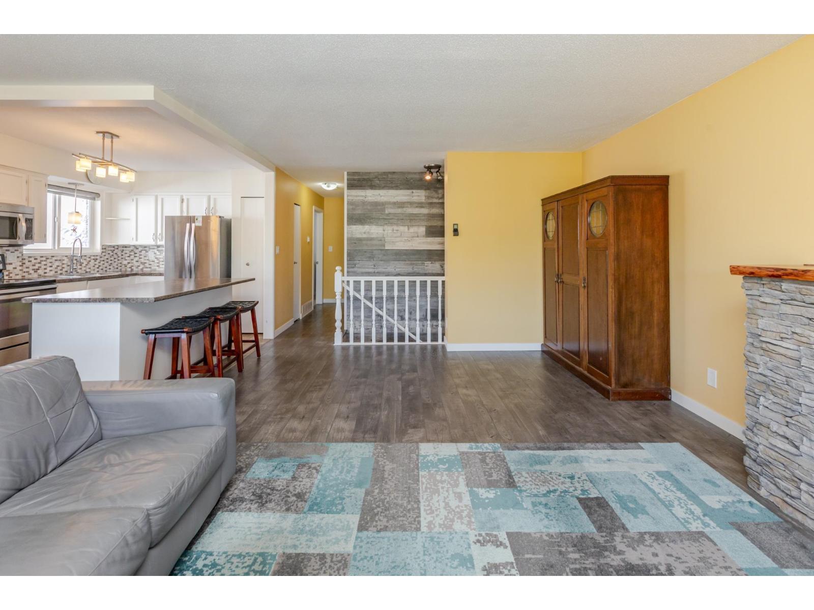 832 Stevens Street, White Rock, British Columbia  V4B 4X2 - Photo 6 - R3059191