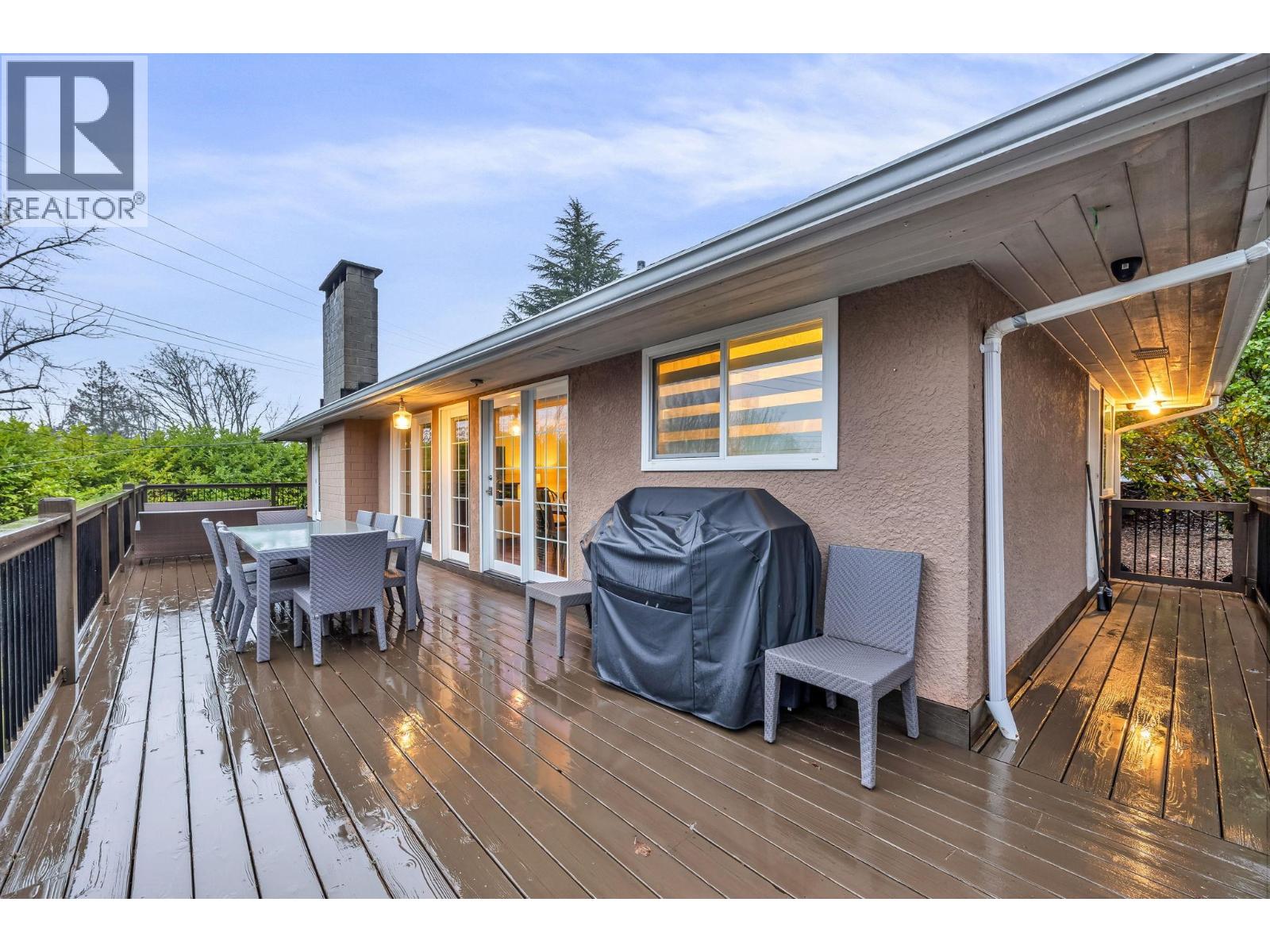 295 N Gamma Avenue, Burnaby, British Columbia  V5C 1Y2 - Photo 28 - R3083044