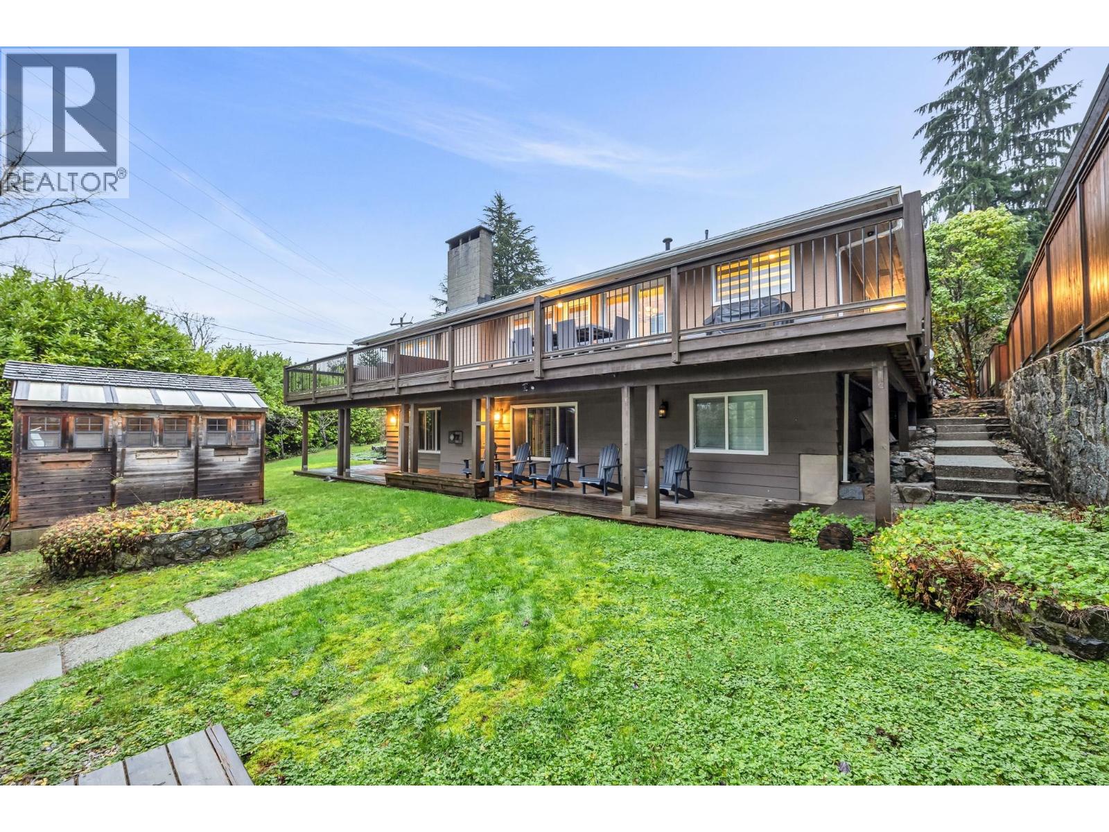 295 N Gamma Avenue, Burnaby, British Columbia  V5C 1Y2 - Photo 39 - R3083044