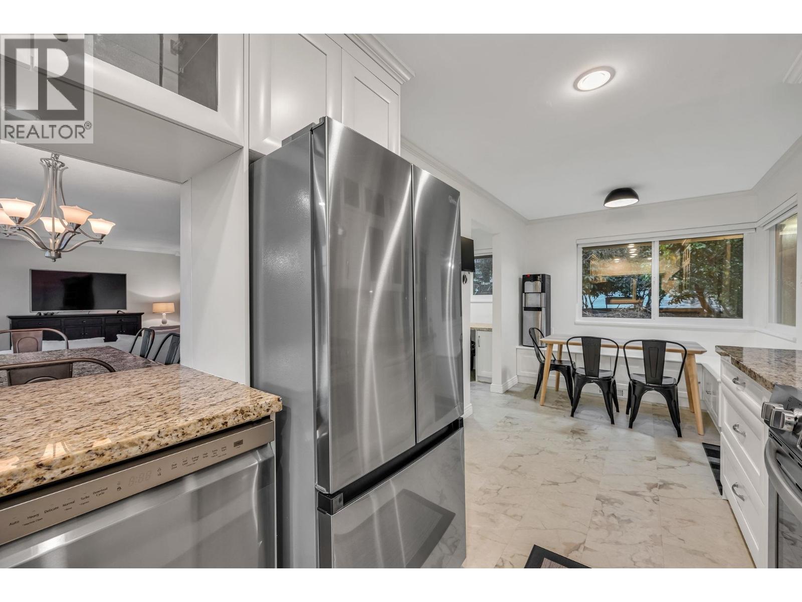 295 N Gamma Avenue, Burnaby, British Columbia  V5C 1Y2 - Photo 23 - R3083044