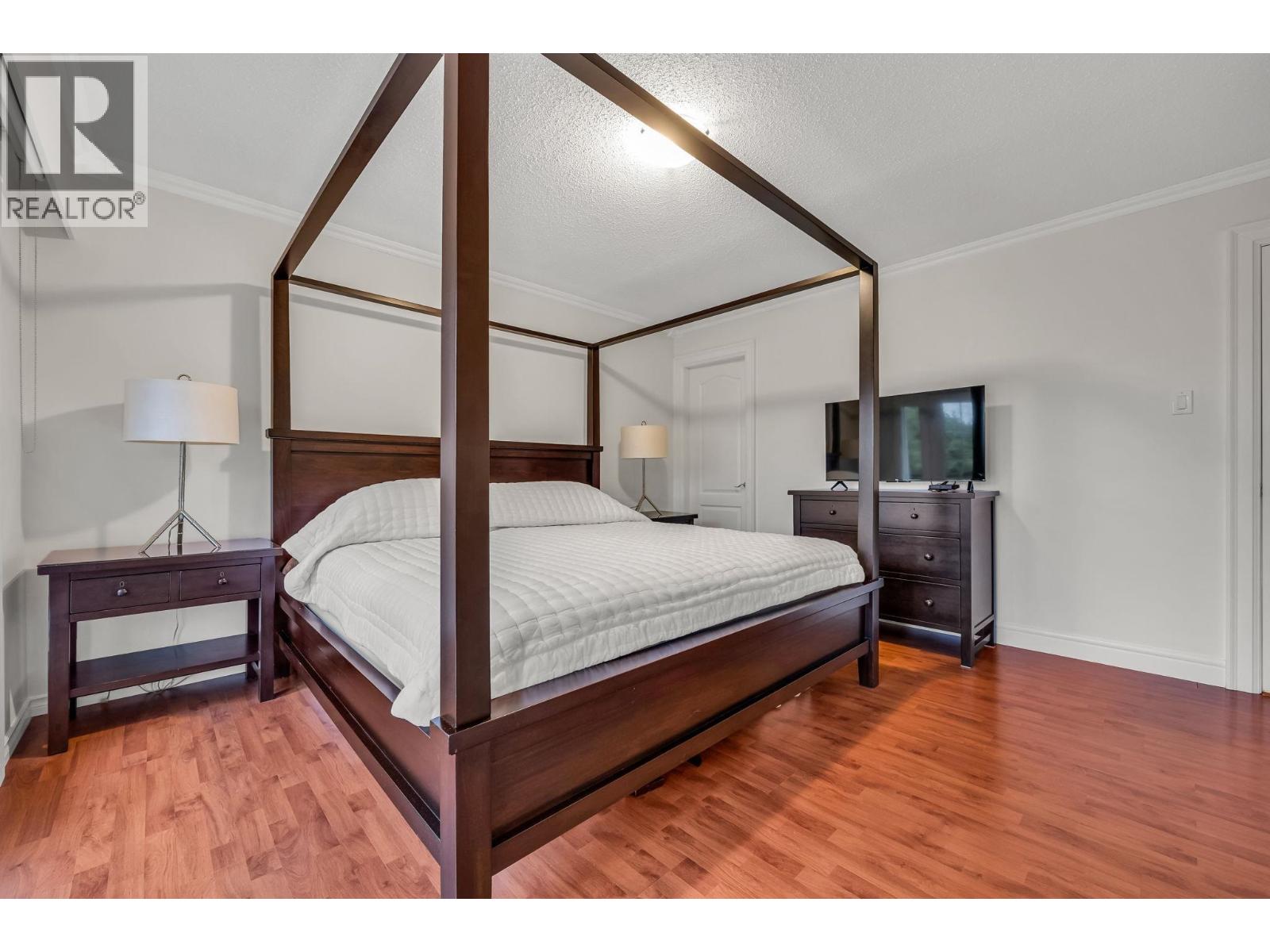 295 N Gamma Avenue, Burnaby, British Columbia  V5C 1Y2 - Photo 16 - R3083044