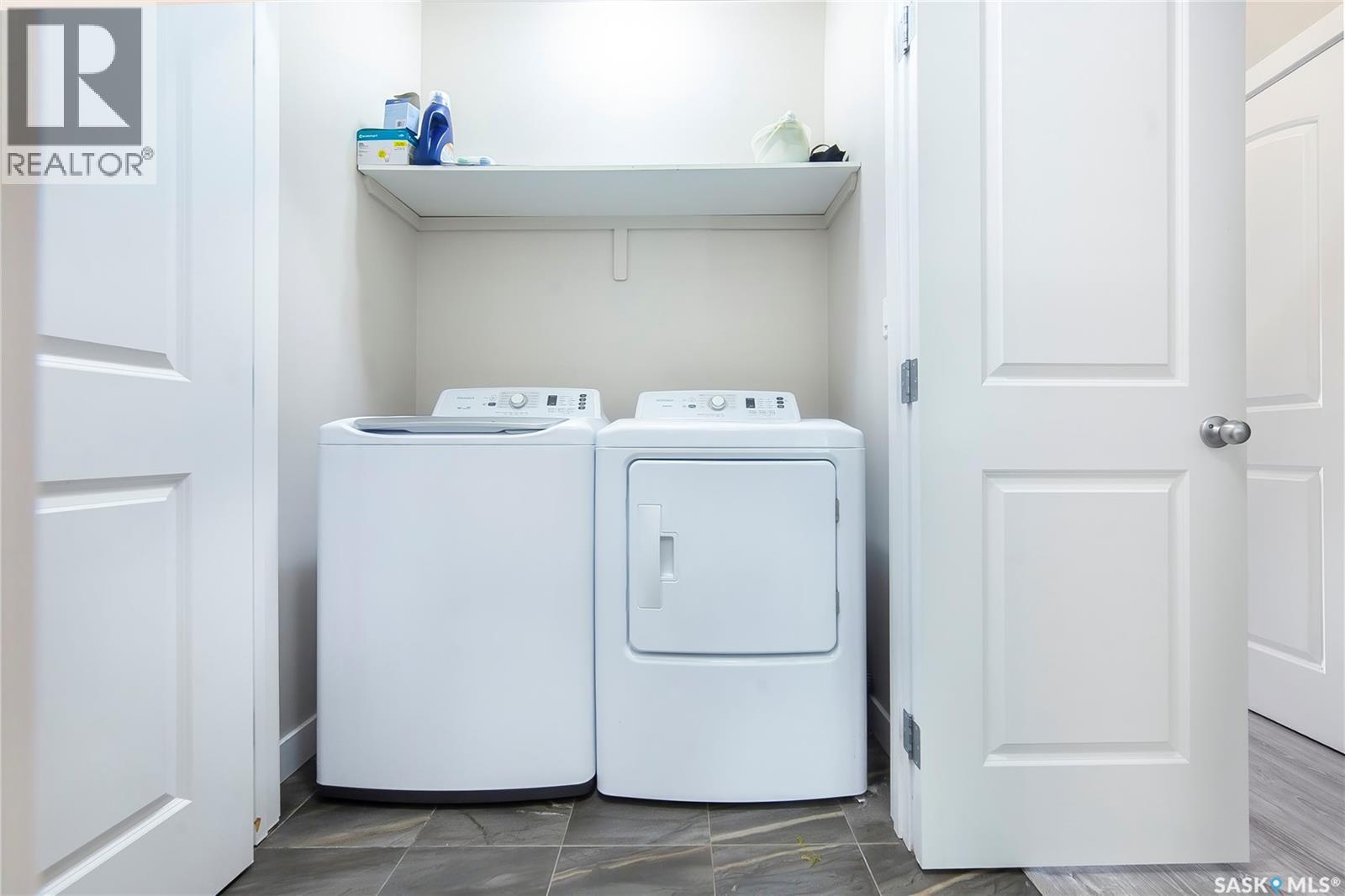 1320 B Avenue N, Saskatoon, Saskatchewan  S7L 1G5 - Photo 10 - SK027426