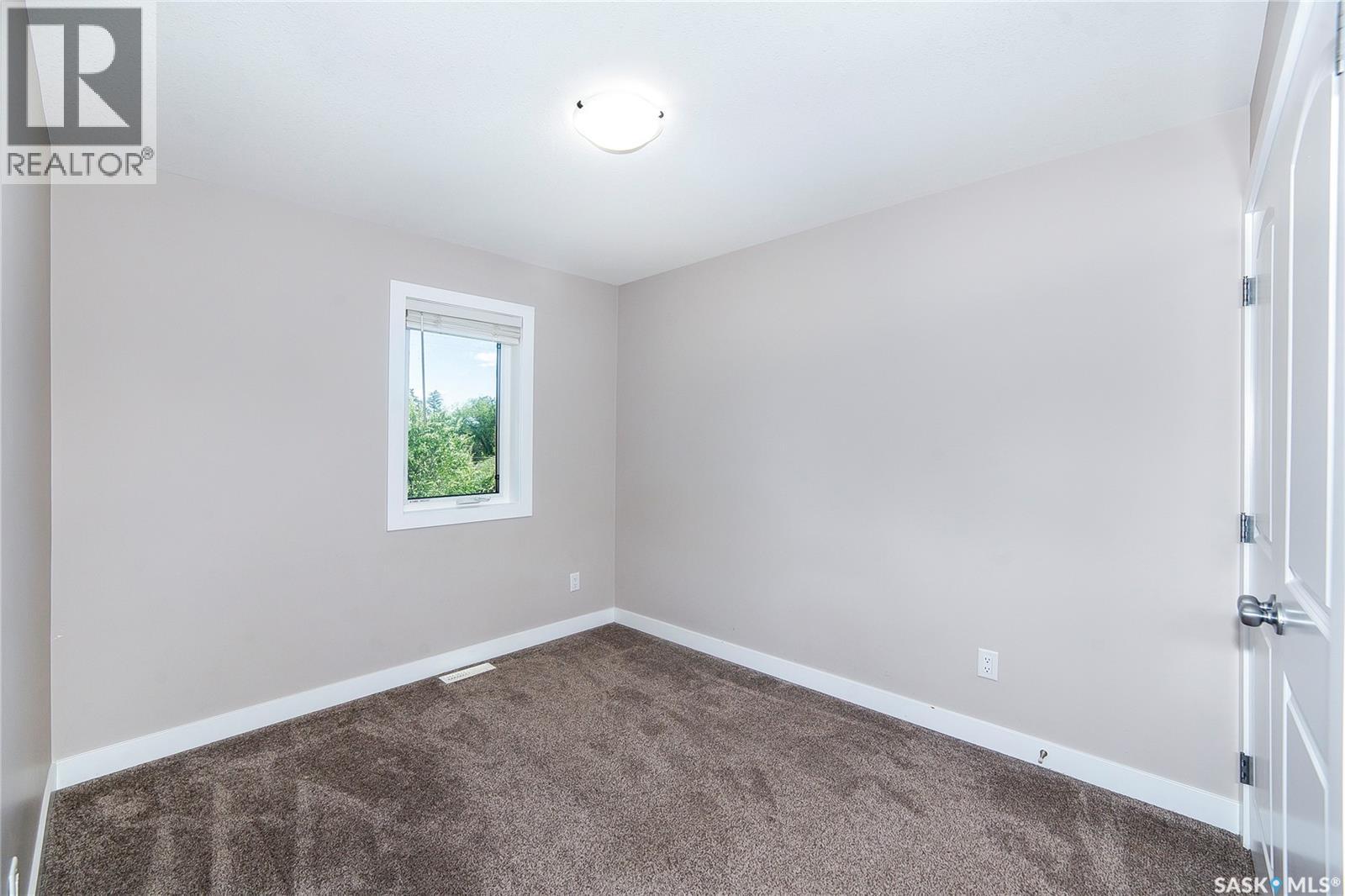 1320 B Avenue N, Saskatoon, Saskatchewan  S7L 1G5 - Photo 29 - SK027426