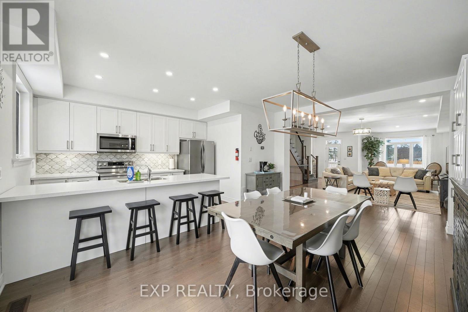 22 18th Street N, Wasaga Beach, Ontario  L9Z 2H4 - Photo 18 - S12730820