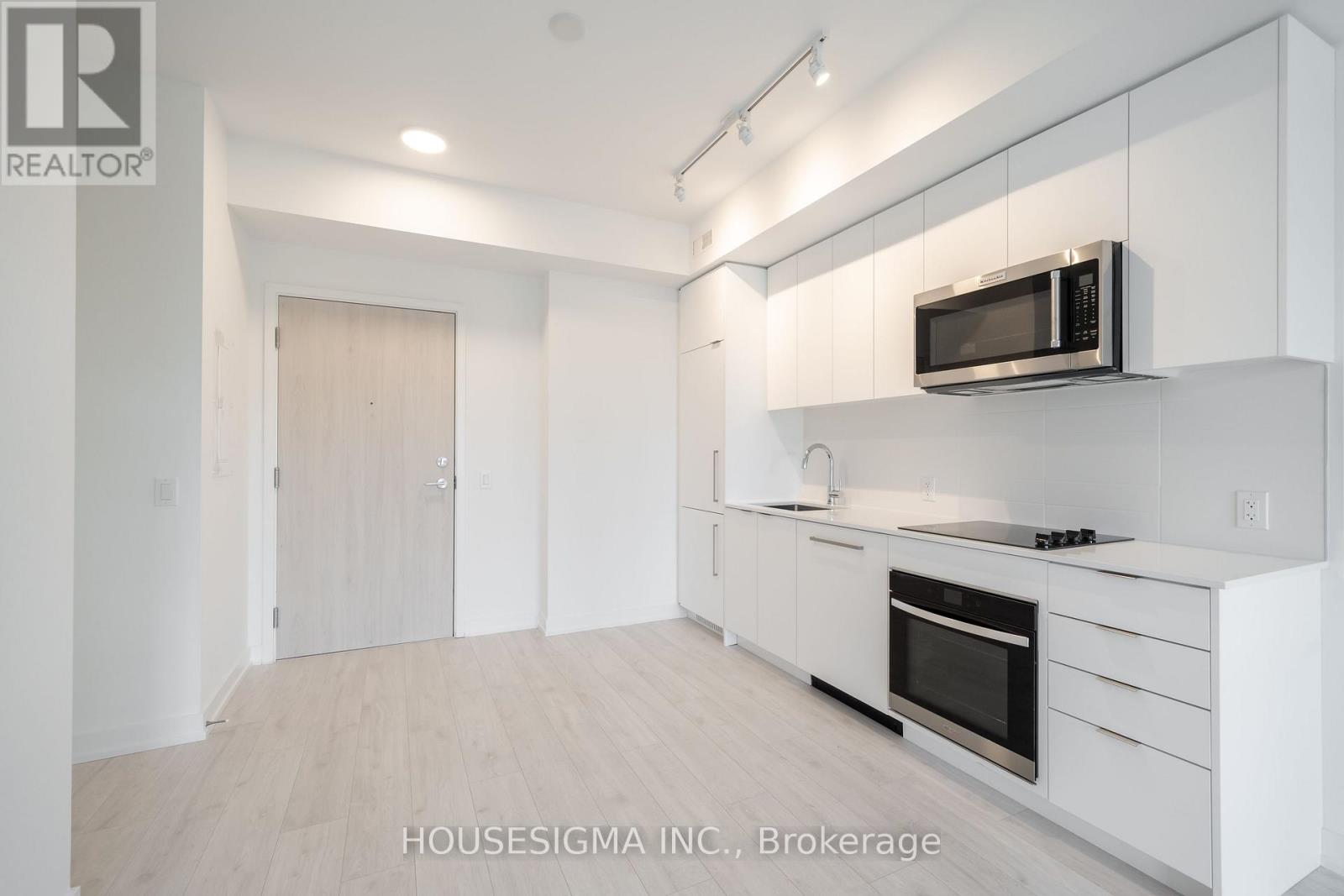 520 - 181 Sheppard Avenue E, Toronto, Ontario  M2N 0L9 - Photo 2 - C12699832