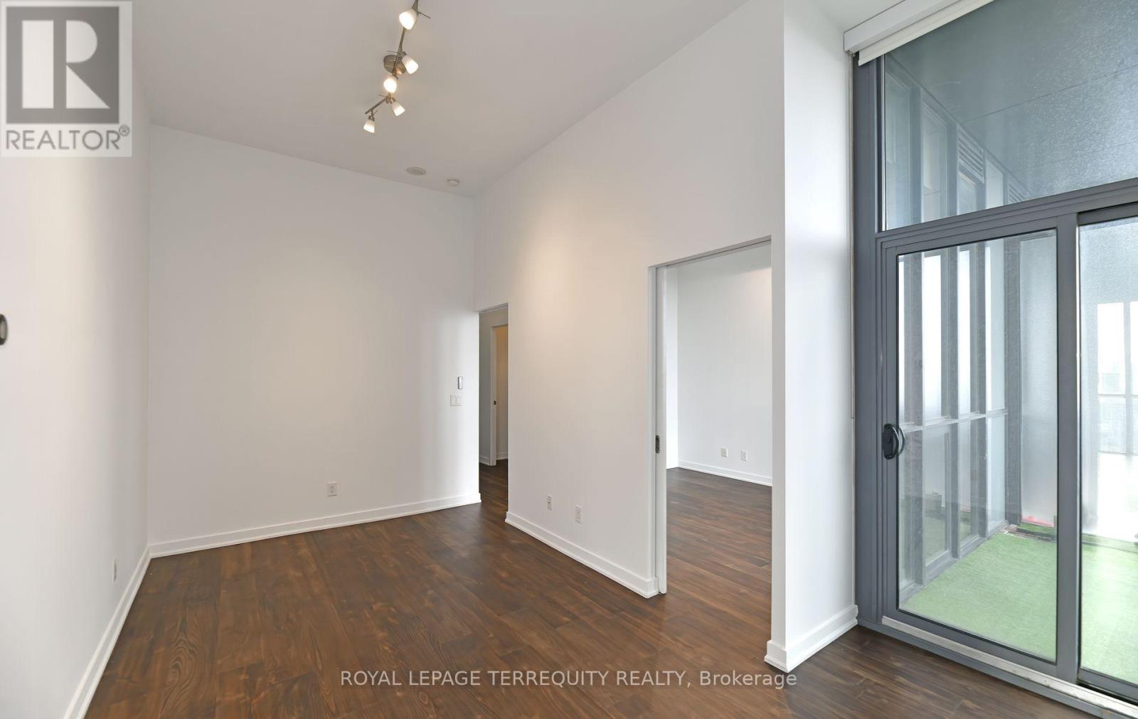 4401 - 110 Charles Street E, Toronto, Ontario  M4Y 1T5 - Photo 17 - C12730552