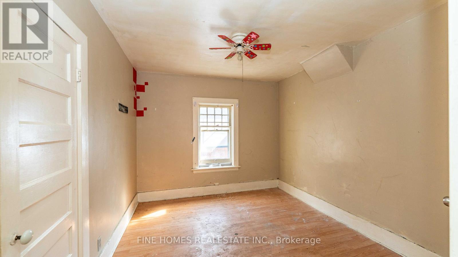 175 Stewart Street, Peterborough, Ontario  K9J 3M4 - Photo 3 - X12392489