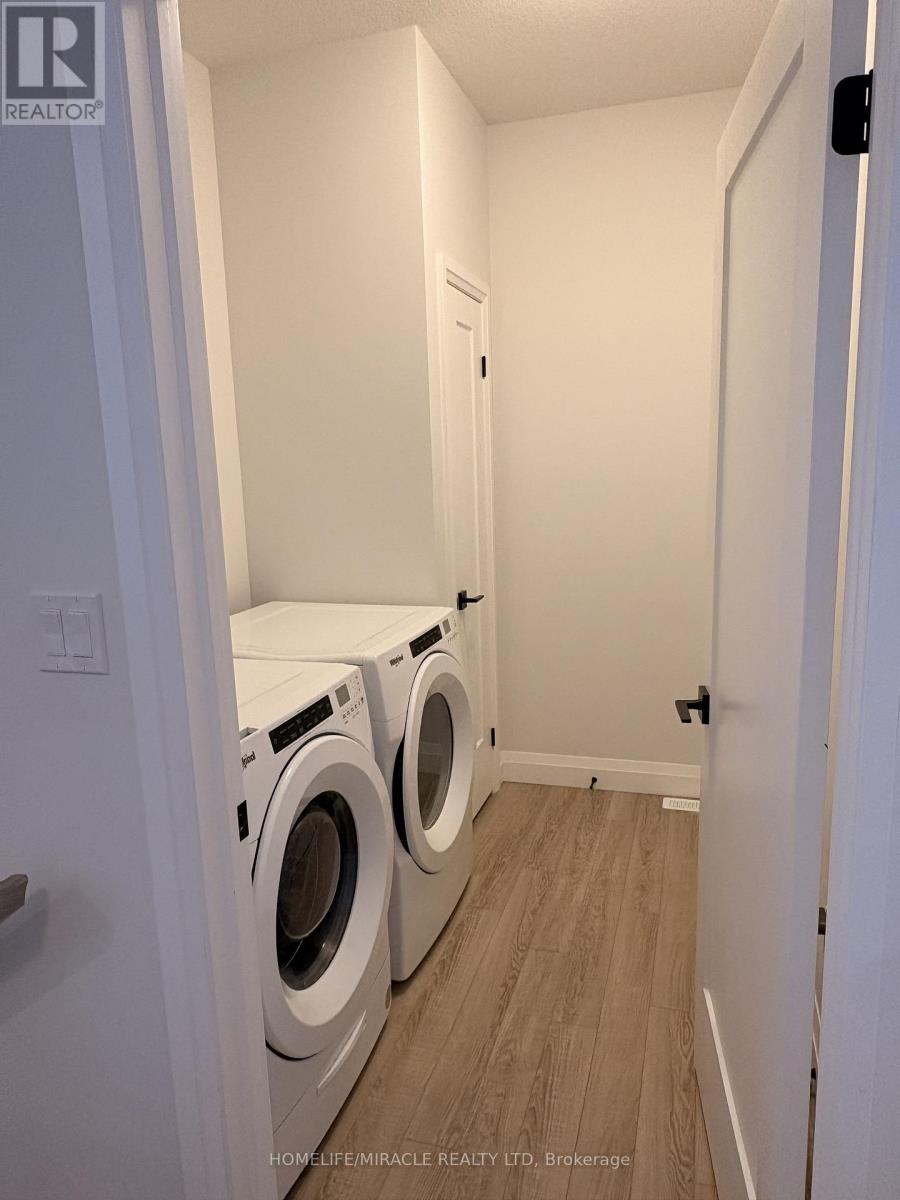 10 Martin Street, Tillsonburg, Ontario  N4G 0K8 - Photo 7 - X12728288