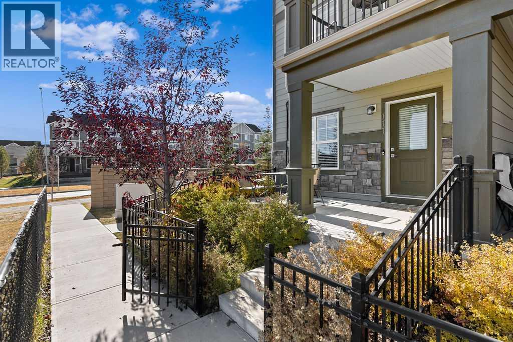 111 Evanscrest Gardens Nw, Calgary, Alberta  T3P 0S1 - Photo 3 - A2266828