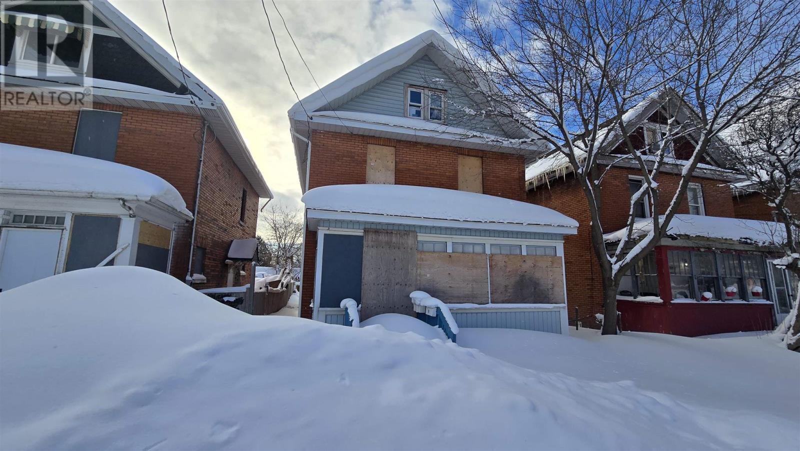 159 Wellington St E, Sault Ste. Marie, Ontario  P6A 2L6 - Photo 2 - SM260173