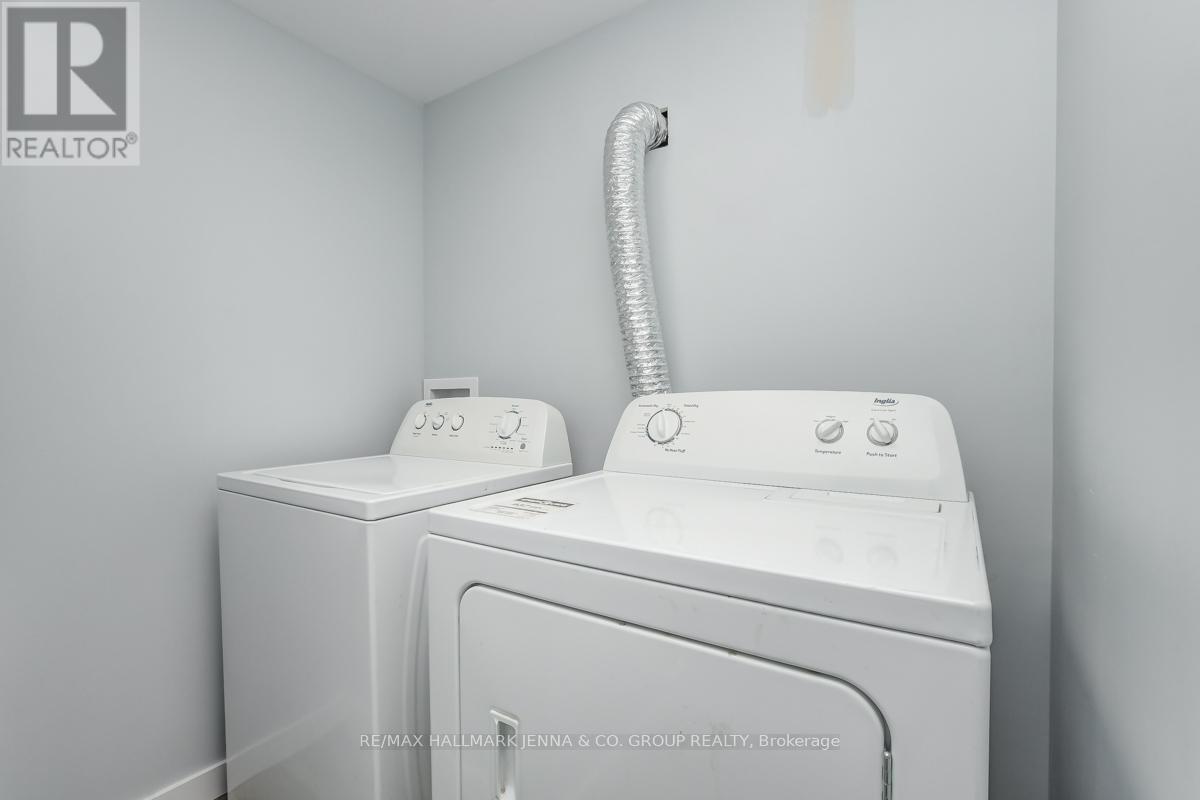 B - 21 St Remy Drive, Ottawa, Ontario K2J 1A7 - Photo 15 - X12730824