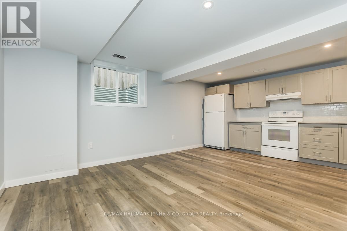 B - 21 St Remy Drive, Ottawa, Ontario K2J 1A7 - Photo 8 - X12730824