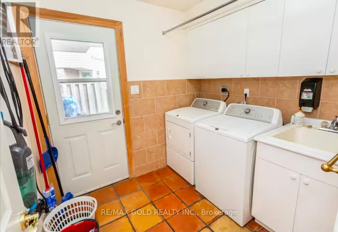 Upper - 1749 Wembury Road, Mississauga, Ontario  L5J 4G4 - Photo 20 - W12684750