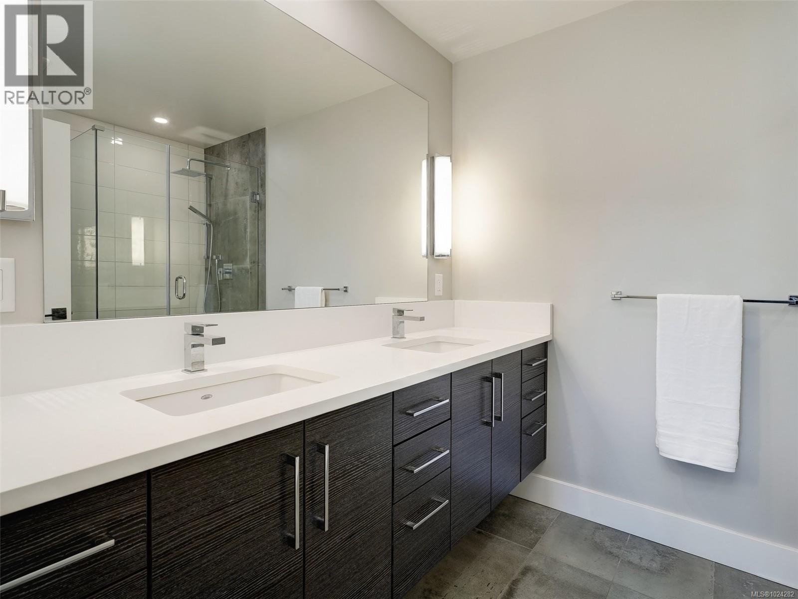 503 741 Travino Lane, Saanich, British Columbia  V8Z 0E5 - Photo 14 - 1024282