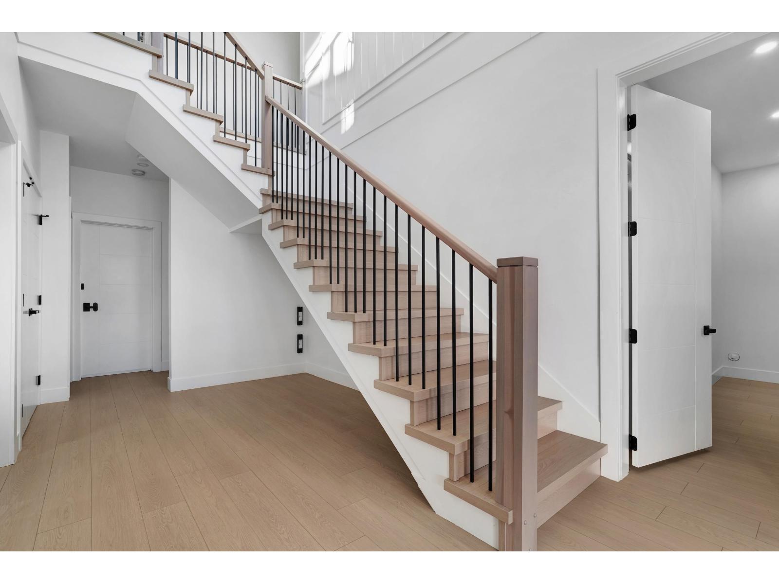 15037 87b Avenue, Surrey, British Columbia V3S 5G6 - Photo 26 - R3081566