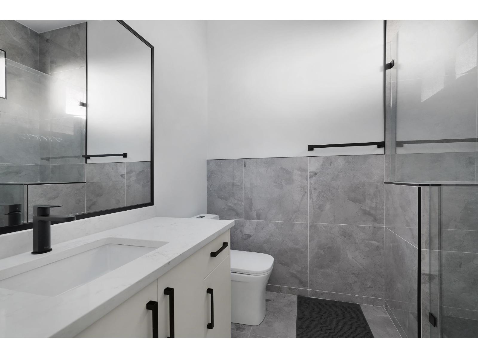 15037 87b Avenue, Surrey, British Columbia V3S 5G6 - Photo 15 - R3081566