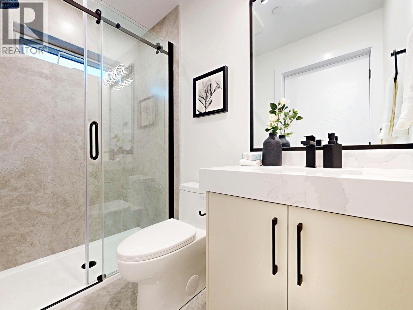 2 3425 Archimedes Street, Vancouver, British Columbia  V5R 4W4 - Photo 34 - R3083249