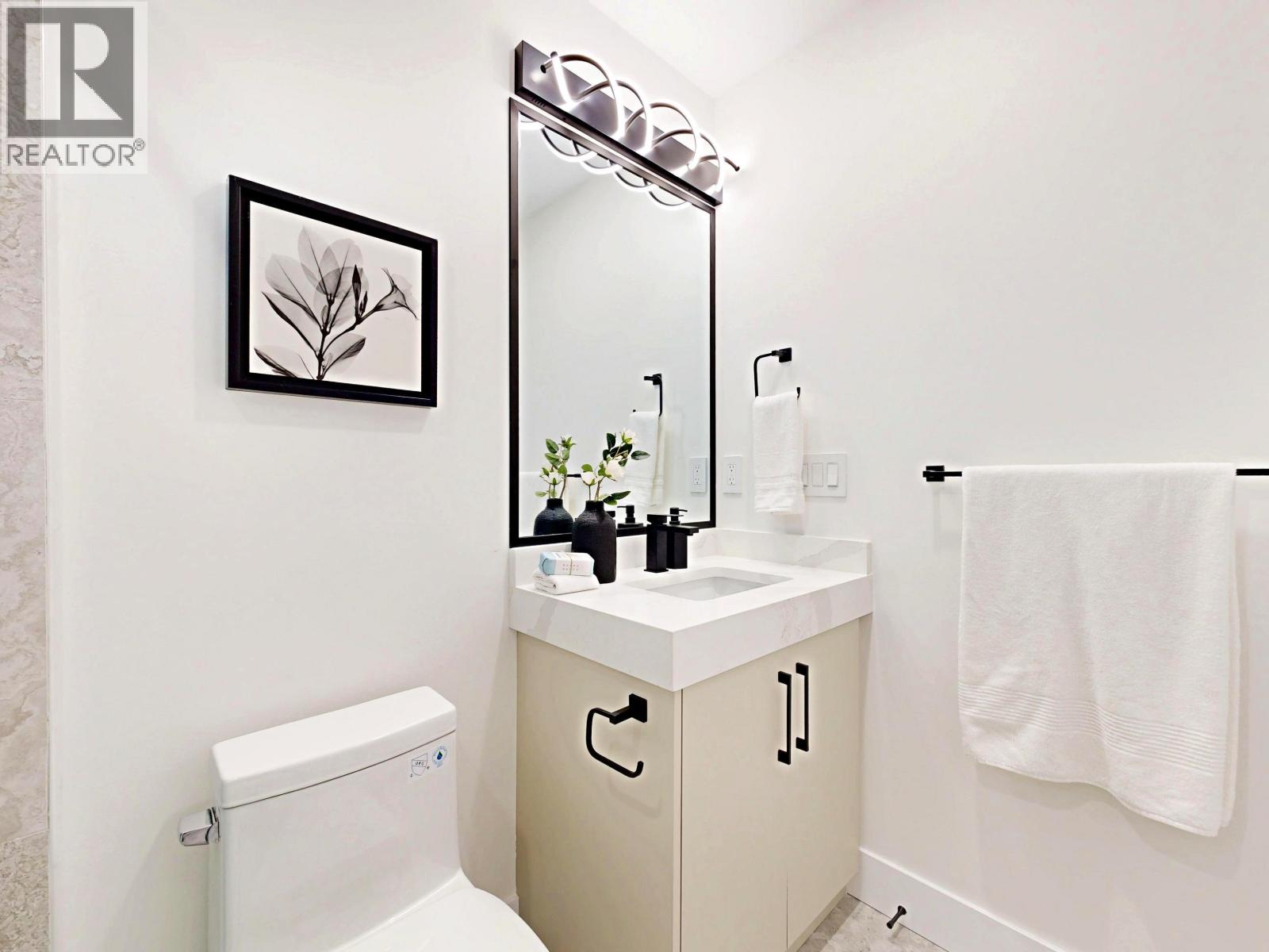 2 3425 Archimedes Street, Vancouver, British Columbia  V5R 4W4 - Photo 35 - R3083249