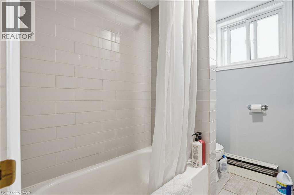 2 Vera Street, St. Catharines, Ontario  L2S 1C4 - Photo 25 - 40800938